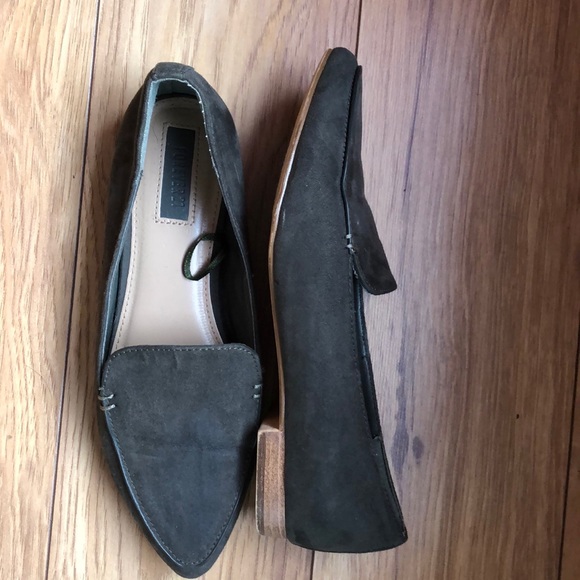 Shoes - Picture 2 of 2